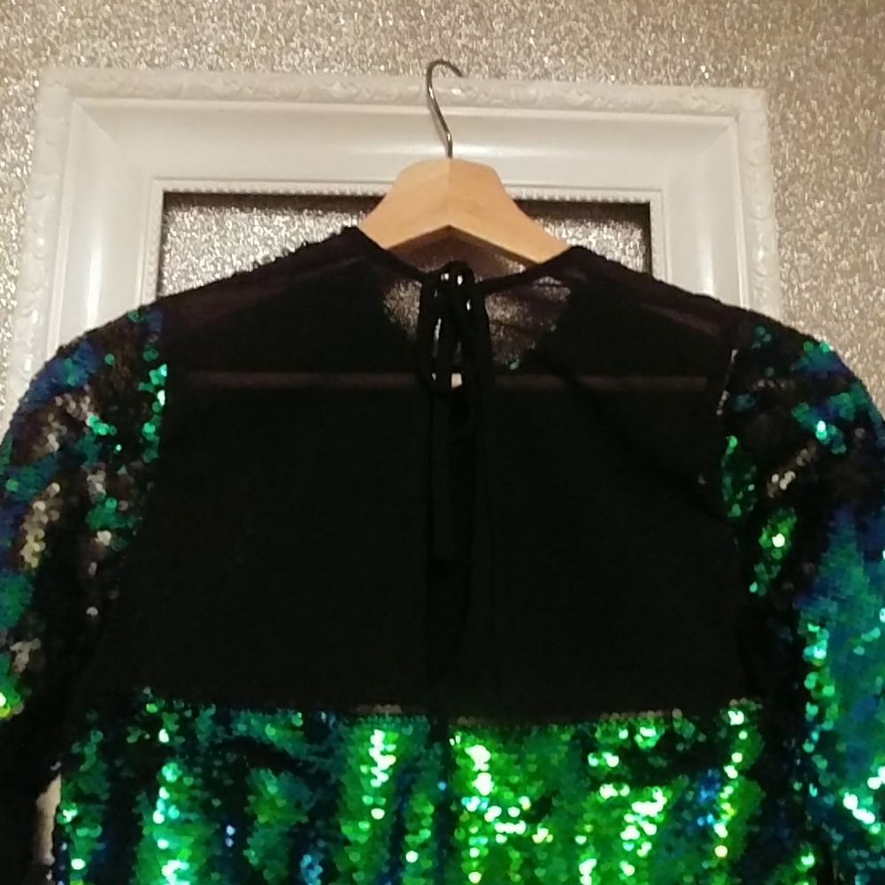 Sequined blouse - Picture 3 of 3
